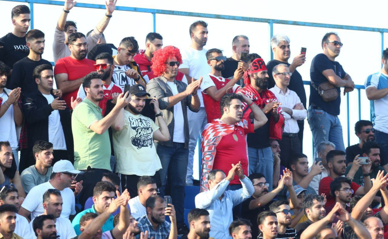 تماشاگران پرسپولیس